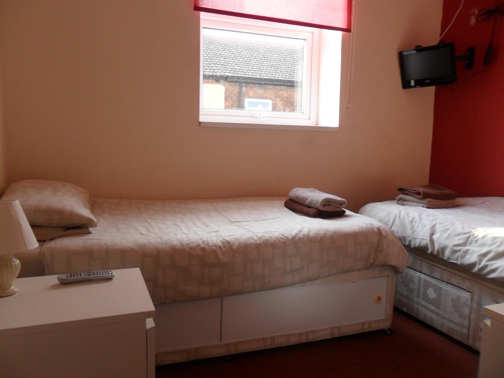 Oyo Main Top Hotel Widnes Chambre photo