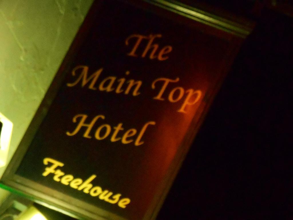 Oyo Main Top Hotel Widnes Extérieur photo